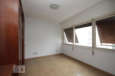 Apartamento à venda com 150m², 3 quartos e 2 vagasSuíte