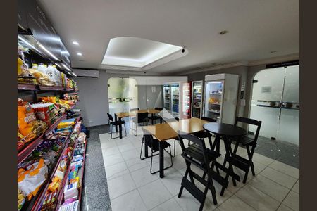 Apartamento à venda com 56m², 1 quarto e 1 vagaÁrea comum - Mercadinho