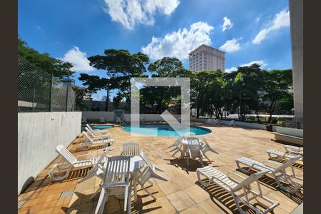 Apartamento à venda com 56m², 1 quarto e 1 vagaÁrea comum - Piscina