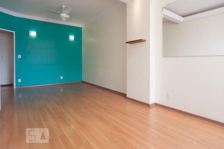 Apartamento para alugar com 83m², 2 quartos e 1 vagaSala