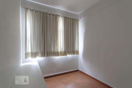 Quarto 1 de apartamento à venda com 2 quartos, 60m² em Sagrada Família, Belo Horizonte