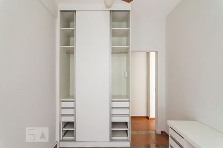 Quarto 1 de apartamento à venda com 2 quartos, 60m² em Sagrada Família, Belo Horizonte