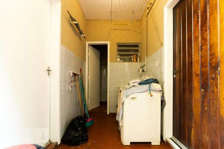 Casa à venda com 125m², 3 quartos e 2 vagas Casa à venda com 125m², 3 quartos e 2 vagasÁrea de Serviço