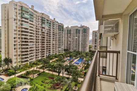 Apartamento para alugar com 78m², 2 quartos e 1 vaga Apartamento para alugar com 78m², 2 quartos e 1 vagaVaranda Suíte