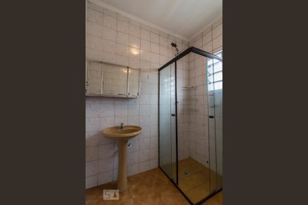 Banheiro de casa para alugar com 2 quartos, 100m² em Vila Santa Maria, Guarulhos