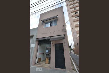 Apartamento para alugar com 40m², 1 quarto e sem vaga Apartamento para alugar com 40m², 1 quarto e sem vagaFachada