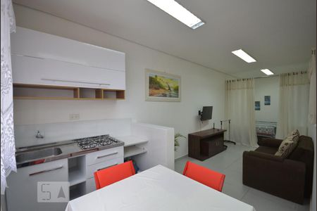 Apartamento para alugar com 40m², 1 quarto e sem vaga Apartamento para alugar com 40m², 1 quarto e sem vagaCozinha