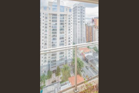 Vista Quarto  de apartamento para alugar com 1 quarto, 50m² em Indianópolis, São Paulo