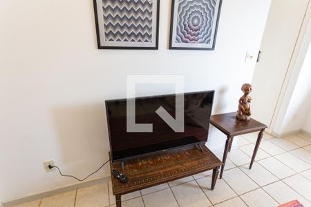 Apartamento à venda com 68m², 1 quarto e 1 vagaTelevisão da Sala
