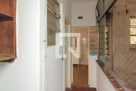 Apartamento à venda com 70m², 2 quartos e sem vaga Apartamento à venda com 70m², 2 quartos e sem vagaLavanderia