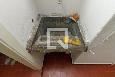 Apartamento à venda com 70m², 2 quartos e sem vaga Apartamento à venda com 70m², 2 quartos e sem vagaLavanderia