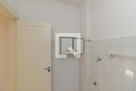 Apartamento à venda com 70m², 2 quartos e sem vaga Apartamento à venda com 70m², 2 quartos e sem vagaBanheiro