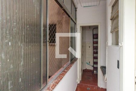 Apartamento à venda com 70m², 2 quartos e sem vaga Apartamento à venda com 70m², 2 quartos e sem vagaLavanderia