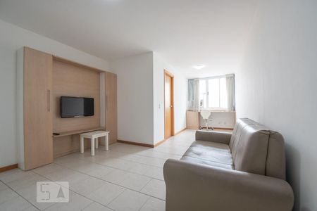 Sala de apartamento para alugar com 1 quarto, 45m² em Centro, Rio de Janeiro