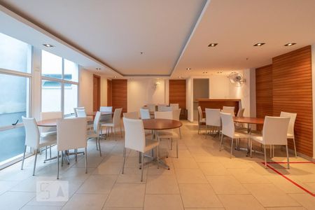 Apartamento para alugar com 45m², 1 quarto e sem vagaSalão de festa