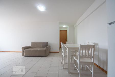 Sala de apartamento para alugar com 1 quarto, 45m² em Centro, Rio de Janeiro
