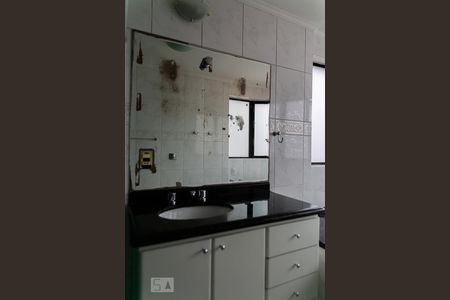 Apartamento à venda com 165m², 3 quartos e 4 vagas Apartamento à venda com 165m², 3 quartos e 4 vagasBanheiro da Suíte 3