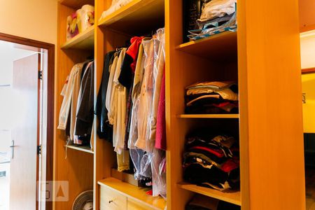 Apartamento à venda com 165m², 3 quartos e 4 vagas Apartamento à venda com 165m², 3 quartos e 4 vagasSuíte 3