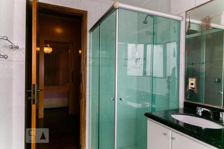 Apartamento à venda com 165m², 3 quartos e 4 vagas Apartamento à venda com 165m², 3 quartos e 4 vagasBanheiro da Suíte 3