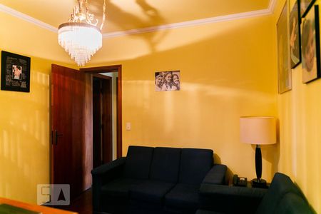 Apartamento à venda com 165m², 3 quartos e 4 vagas Apartamento à venda com 165m², 3 quartos e 4 vagasAntessala