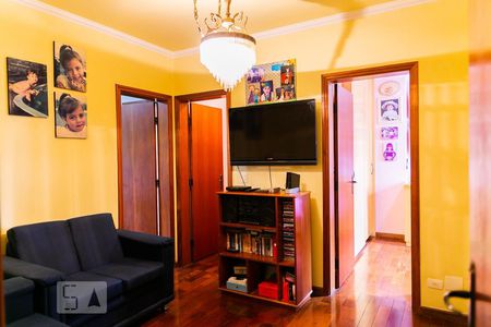 Apartamento à venda com 165m², 3 quartos e 4 vagas Apartamento à venda com 165m², 3 quartos e 4 vagasAntessala