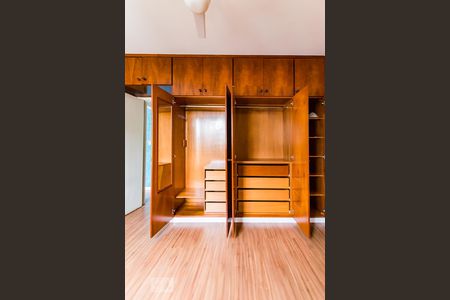 Apartamento à venda com 50m², 1 quarto e 1 vaga Apartamento à venda com 50m², 1 quarto e 1 vagaQuarto