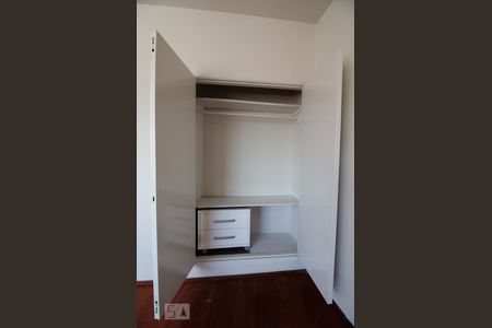 Sala/Quarto de kitnet/studio à venda com 1 quarto, 40m² em Vila Itapura, Campinas