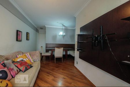 Sala de apartamento à venda com 3 quartos, 70m² em Jardim Umuarama, São Paulo
