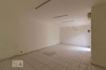 Casa à venda com 150m², 2 quartos e 3 vagasEdicula
