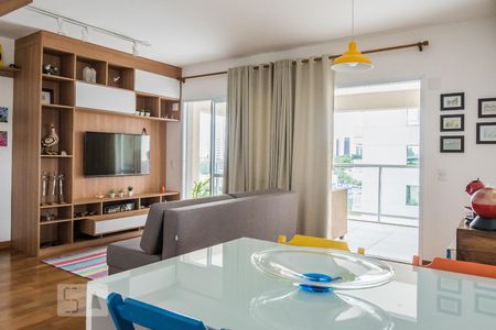 Apartamento para alugar com 70m², 1 quarto e 1 vagaSala