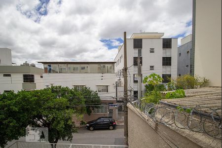 Vista de casa para alugar com 5 quartos, 160m² em Prado, Belo Horizonte