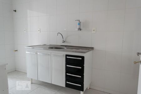 Apartamento para alugar com 77m², 2 quartos e 1 vagaCozinha