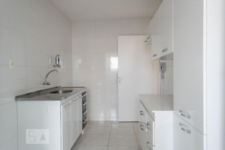 Apartamento para alugar com 77m², 2 quartos e 1 vagaCozinha