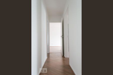 Corredor de apartamento para alugar com 2 quartos, 77m² em Vila Mariana, São Paulo