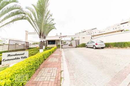 Apartamento à venda com 70m², 3 quartos e 1 vaga Apartamento à venda com 70m², 3 quartos e 1 vagaFachada