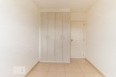 Quarto 1 de apartamento para alugar com 2 quartos, 58m² em Bom Retiro, São Paulo