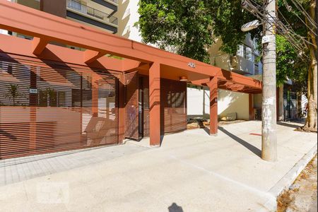 Apartamento à venda com 86m², 2 quartos e 2 vagas Apartamento à venda com 86m², 2 quartos e 2 vagasFachada