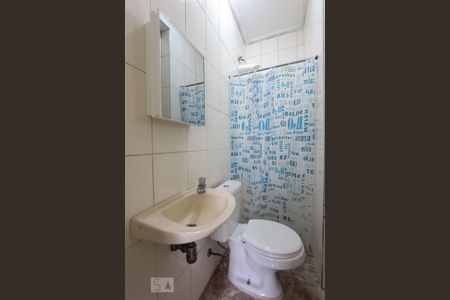 Banheiro de serviço de apartamento para alugar com 4 quartos, 260m² em Paraíso do Morumbi, São Paulo