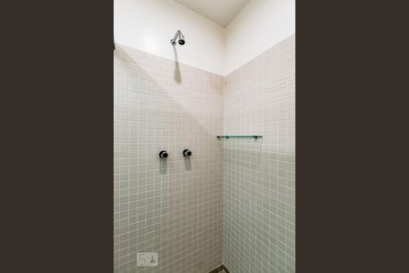 Apartamento à venda com 400m², 4 quartos e 4 vagas Apartamento à venda com 400m², 4 quartos e 4 vagasBanheiro