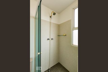 Apartamento à venda com 400m², 4 quartos e 4 vagas Apartamento à venda com 400m², 4 quartos e 4 vagasBanheiro