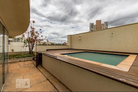 Apartamento à venda com 400m², 4 quartos e 4 vagas Apartamento à venda com 400m², 4 quartos e 4 vagasÁrea Externa - Piscina Privativa