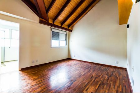 Apartamento à venda com 400m², 4 quartos e 4 vagas Apartamento à venda com 400m², 4 quartos e 4 vagasSuíte 1