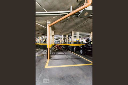 Apartamento à venda com 400m², 4 quartos e 4 vagas Apartamento à venda com 400m², 4 quartos e 4 vagasGaragem 4