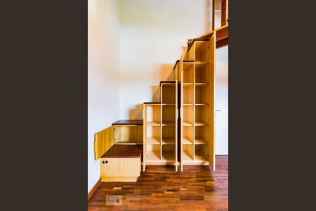 Apartamento à venda com 400m², 4 quartos e 4 vagas Apartamento à venda com 400m², 4 quartos e 4 vagasSuíte 3