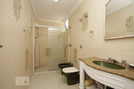 Banheiro de apartamento à venda com 2 quartos, 84m² em Bela Vista, São Paulo
