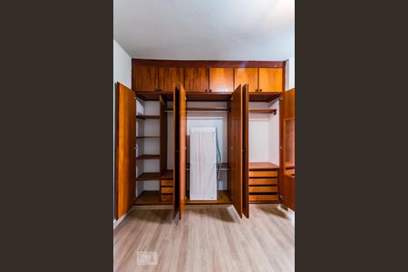 Quarto de apartamento para alugar com 1 quarto, 54m² em Jardim Novo São José, Campinas