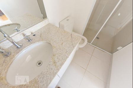 Banheiro Suíte de apartamento à venda com 2 quartos, 65m² em Pinheiros, São Paulo