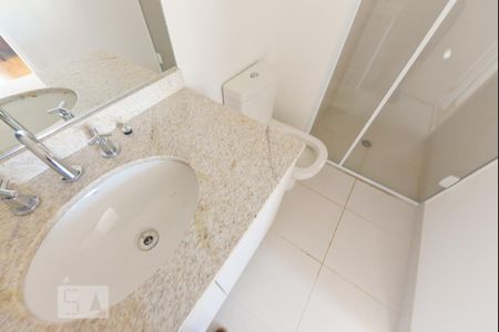 Banheiro Suíte de apartamento para alugar com 2 quartos, 65m² em Pinheiros, São Paulo