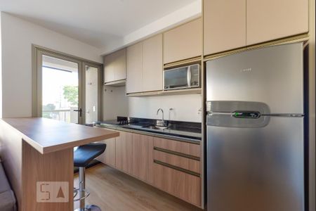 Cozinha de apartamento para alugar com 2 quartos, 65m² em Pinheiros, São Paulo