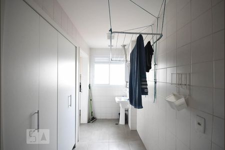 Apartamento à venda com 128m², 3 quartos e 2 vagasÁrea de serviço